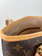 Load image into Gallery viewer, Louis Vuitton petit bucket bag in monogram