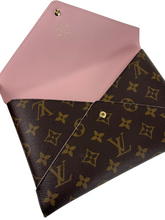 Load image into Gallery viewer, Louis Vuitton pochette kirigami large