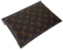 Load image into Gallery viewer, Louis Vuitton pochette kirigami large