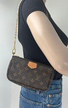 Load image into Gallery viewer, Louis Vuitton multi pochette accessories