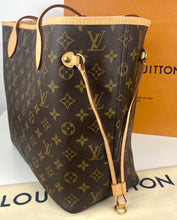 Load image into Gallery viewer, Louis Vuitton neverfull MM in monogram