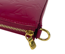 Load image into Gallery viewer, Louis Vuitton pochette accessories vernis monogram