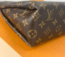 Load image into Gallery viewer, Louis Vuitton pallas beauty case in cherry monogram