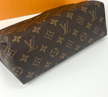 Load image into Gallery viewer, Louis Vuitton pallas beauty case in cherry monogram