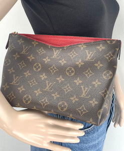 Louis Vuitton pallas beauty case in cherry monogram