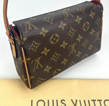 Load image into Gallery viewer, Louis Vuitton monogram recital bag