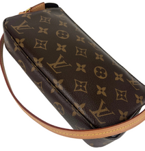 Load image into Gallery viewer, Louis Vuitton pochette accessories in monogram