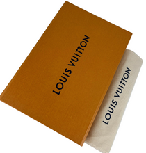 Load image into Gallery viewer, Louis Vuitton toiletry 19 rouge
