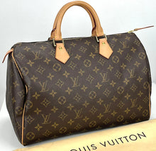 Load image into Gallery viewer, Louis Vuitton speedy 35 in monogram