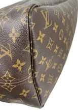Load image into Gallery viewer, Louis Vuitton neverfull GM in monogram