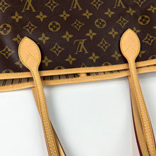 Load image into Gallery viewer, Louis Vuitton neverfull GM in monogram