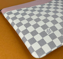 Load image into Gallery viewer, Louis Vuitton daily pouch in damier azur canvas