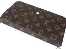 Load image into Gallery viewer, Louis Vuitton pochette felicie in monogram canvas