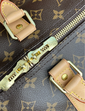 Load image into Gallery viewer, Louis Vuitton keepall bandouliere 55 in monogram