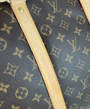 Load image into Gallery viewer, Louis Vuitton keepall bandouliere 55 in monogram