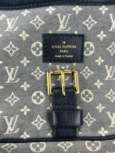 Load image into Gallery viewer, Louis Vuitton saumur monogram idylle PM