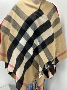 Burberry mega check cape in wool and cashmere