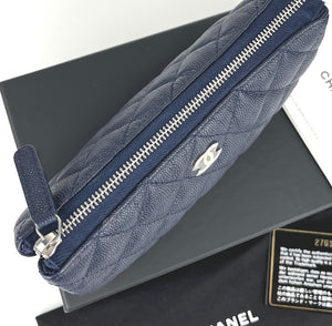 CHANEL CC navy caviar small pouch