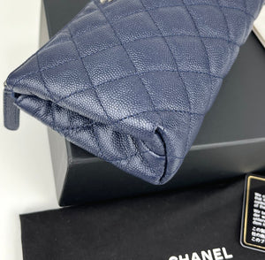 CHANEL CC navy caviar small pouch