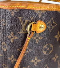 Load image into Gallery viewer, Louis Vuitton neverfull pm monogram