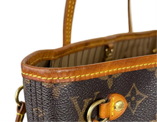 Load image into Gallery viewer, Louis Vuitton neverfull pm monogram