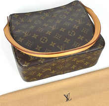 Load image into Gallery viewer, Louis Vuitton Looping MM