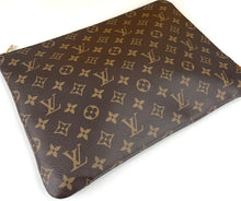 Load image into Gallery viewer, Louis Vuitton Etui Voyage MM