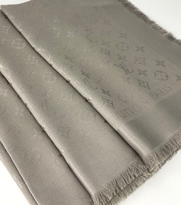 Louis Vuitton classique monogram shawl in verone