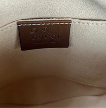 Load image into Gallery viewer, Gucci Supreme chain crossbody bag