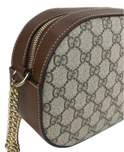 Load image into Gallery viewer, Gucci Supreme chain crossbody bag
