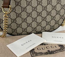 Load image into Gallery viewer, Gucci Supreme chain crossbody bag