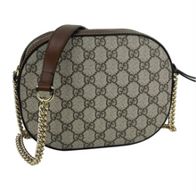 Load image into Gallery viewer, Gucci Supreme chain crossbody bag