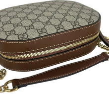 Load image into Gallery viewer, Gucci Supreme chain crossbody bag