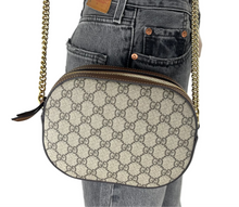 Load image into Gallery viewer, Gucci Supreme chain crossbody bag