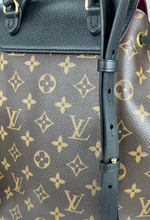 Load image into Gallery viewer, Louis Vuitton montsouris PM black and monogram