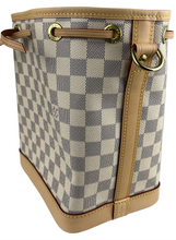 Load image into Gallery viewer, Louis Vuitton noe BB bucket bag in azur