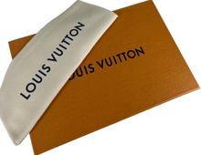 Load image into Gallery viewer, Louis Vuitton cosmetic pouch PM epi figue