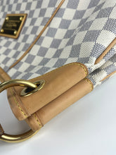 Load image into Gallery viewer, Louis Vuitton galliera GM azur