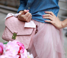 Load image into Gallery viewer, Louis Vuitton pochette metis in empreinte in pink