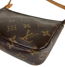 Load image into Gallery viewer, Louis Vuitton pochette accessories in monogram