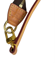Load image into Gallery viewer, Louis Vuitton pochette accessories in monogram
