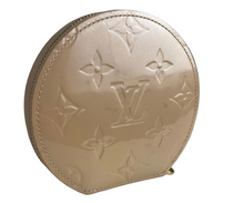 Load image into Gallery viewer, Louis Vuitton vernis monogram purse with tassel