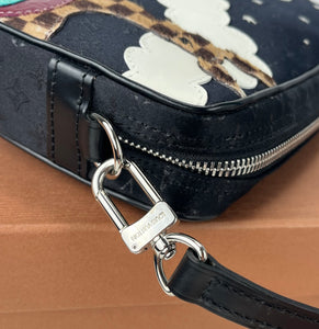 Louis Vuitton Conte de Fees pochette