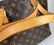 Load image into Gallery viewer, Louis Vuitton cabas piano