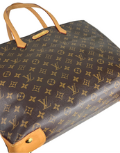 Load image into Gallery viewer, Louis Vuitton wilshire GM