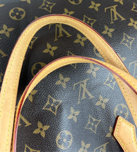Load image into Gallery viewer, Louis Vuitton wilshire GM