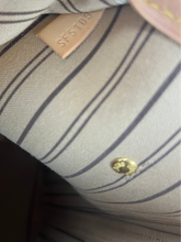 Load image into Gallery viewer, Louis Vuitton neverfull MM