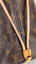 Load image into Gallery viewer, Louis Vuitton neverfull MM