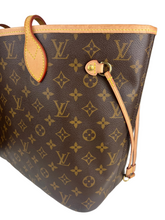 Load image into Gallery viewer, Louis Vuitton neverfull MM