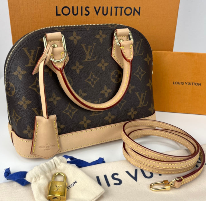 Louis Vuitton alma bb in monogram